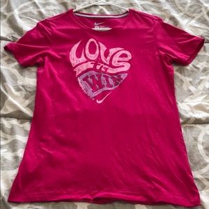 Nike Love To Win Slim Fit Shirt - L